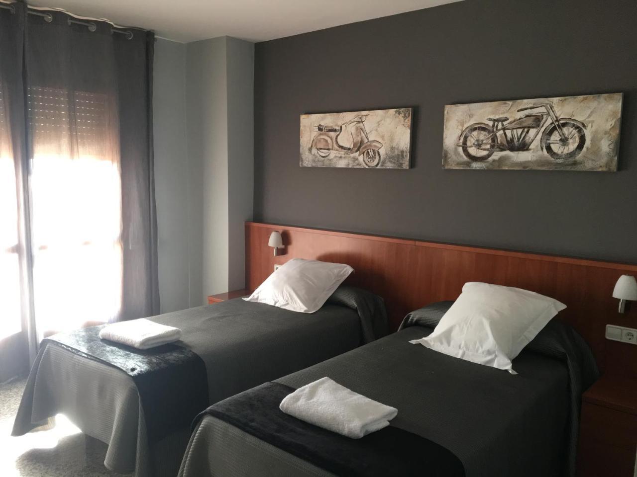 Hostal Casa Barranco Castejon del Puente ภายนอก รูปภาพ